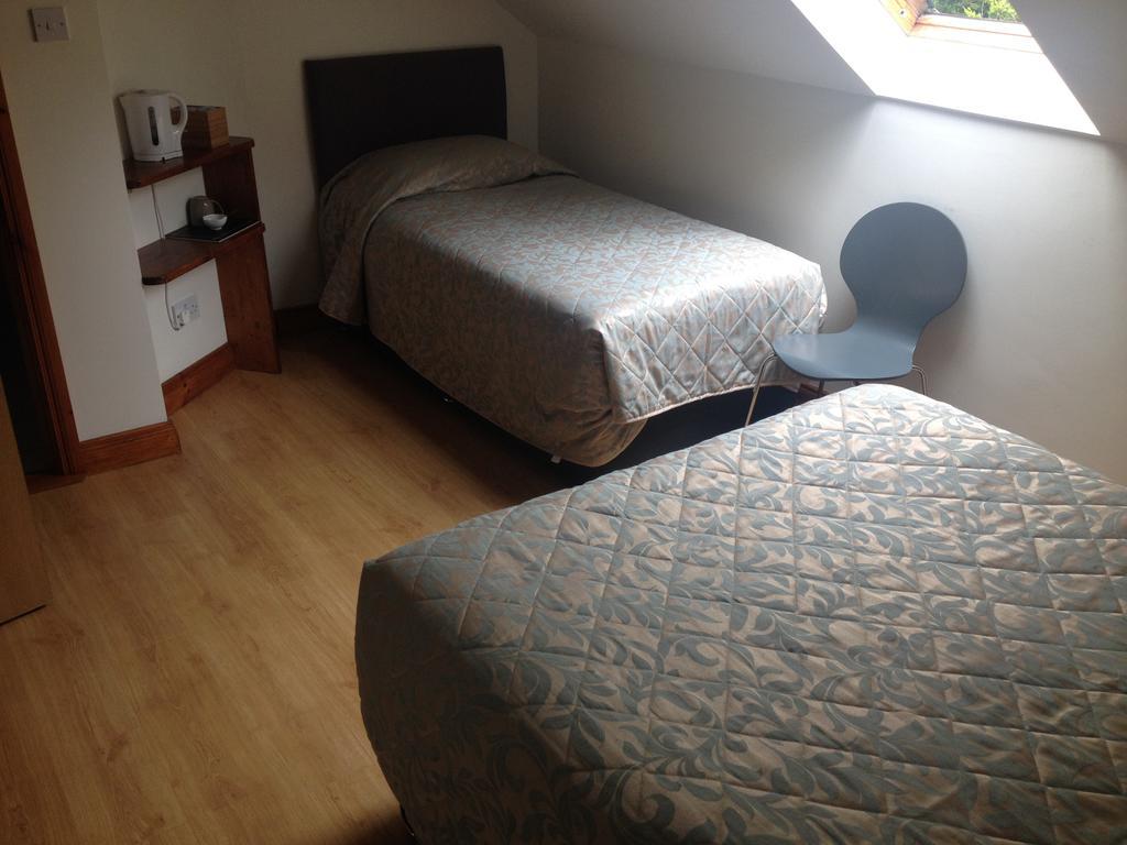 キャッスルバー Carragh House Bed & Breakfast エクステリア 写真